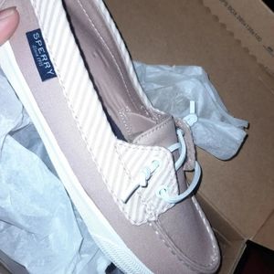 Sperry size 7.5 boat shoes